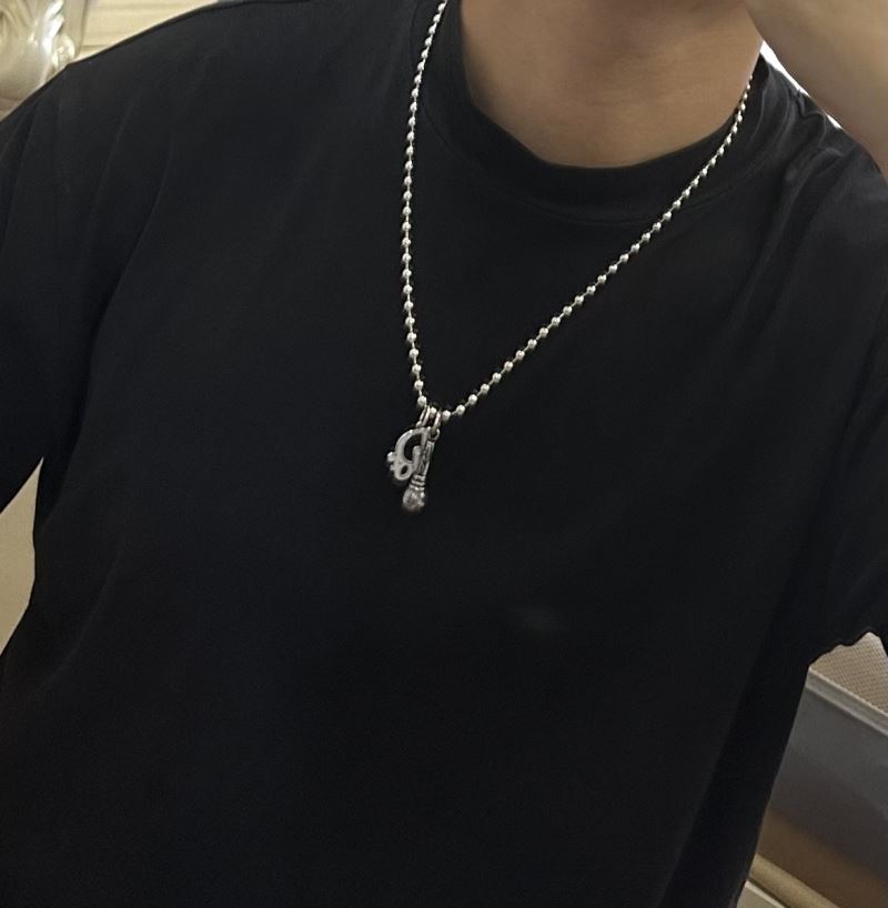 chr1st1an D10r necklaces